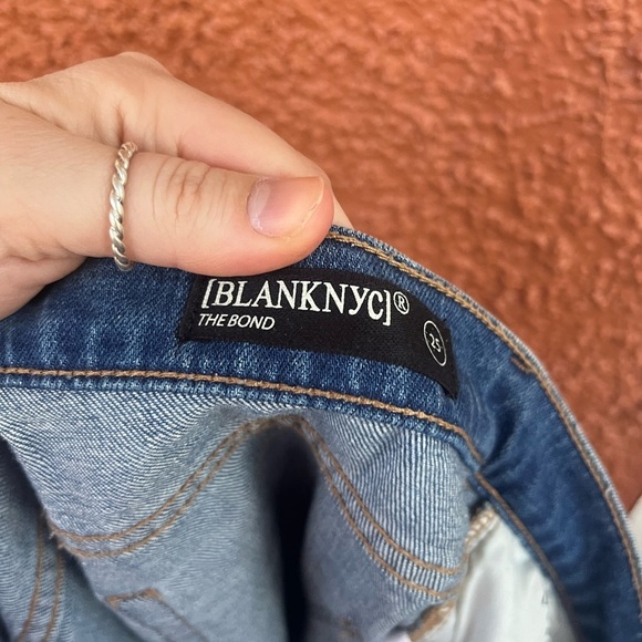 Blankk NYC Ruffled Cropped Straight-Leg Jeans in Good Call Size 25 - Picture 5 of 5